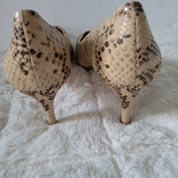 LOUISE ET CIE JORDYNA PUMPS HEELS ANIMAL PRINTS SHOES  SIZE 10 beige brown color - Picture 3 of 12